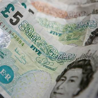 Budget 2014: Osborne unveils tax overhaul to benefit pensioners and savers